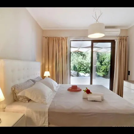 Corfu Dream Holidays וילה פראמה
